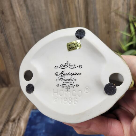 Vintage Homco 1986 Masterpiece Scissor-tailed Flycatcher Bird of Season & Base - Picture 7 of 7